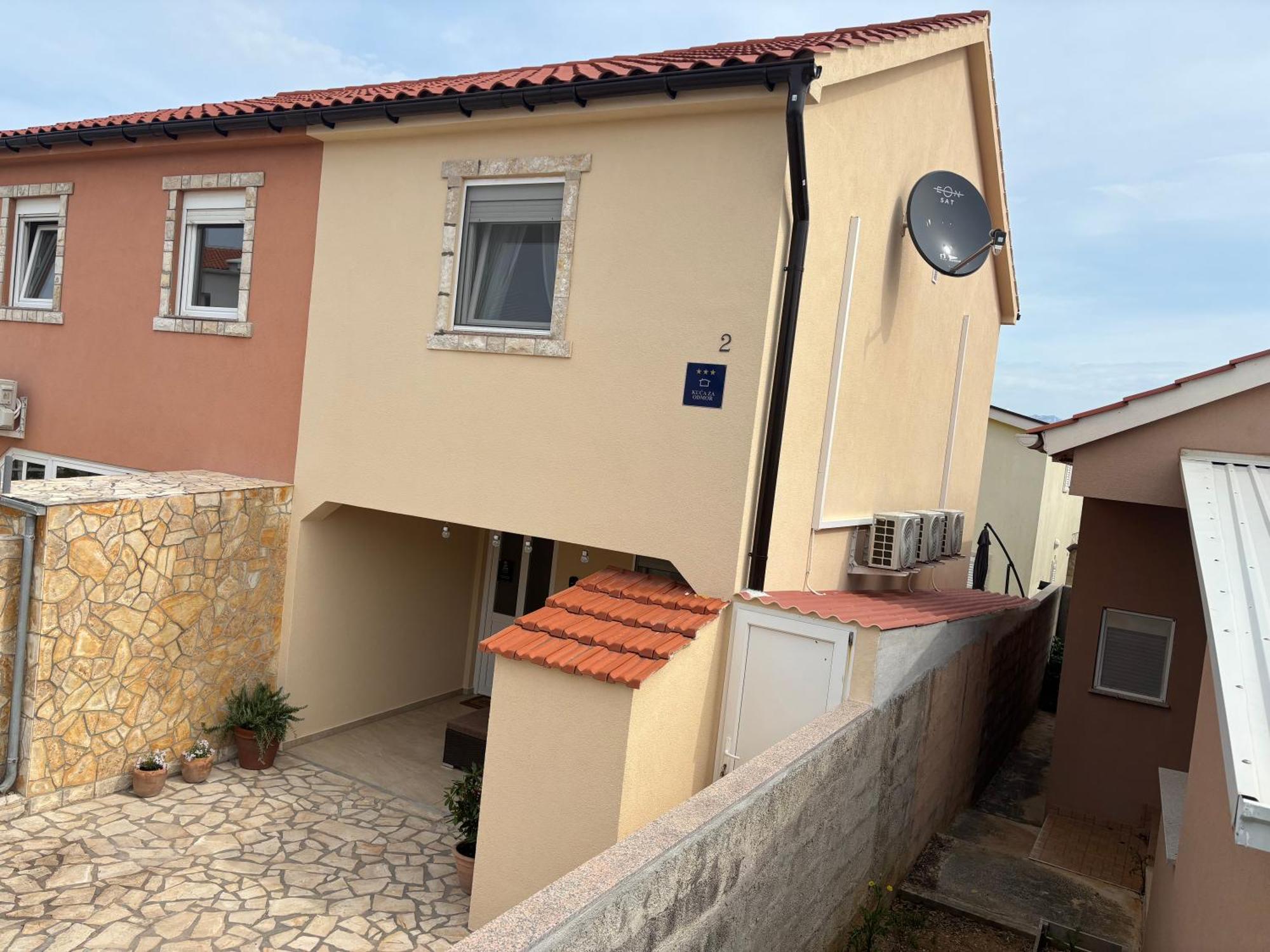 Holiday House Matej Vir Exterior photo